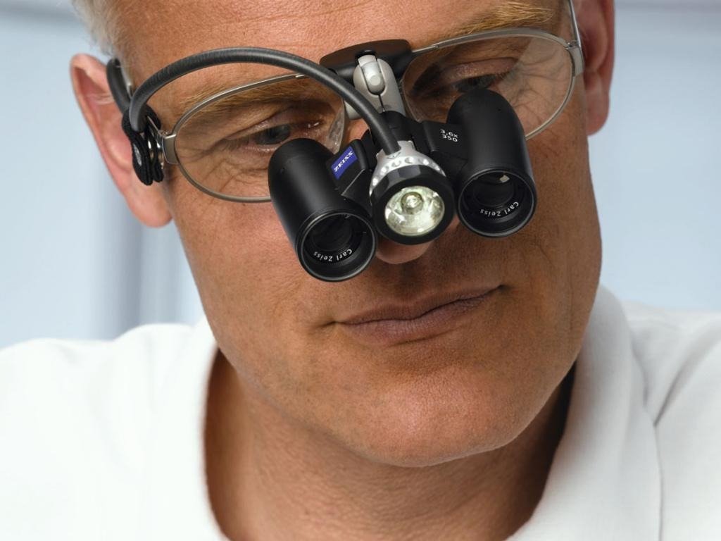 Glasses Magnify How They Work and Their Uses